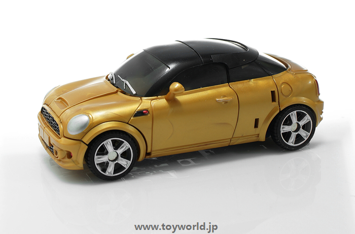 New Toyworld Preorders Up TW-T04 Expressway, TW-T05 Shinebug